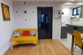 Très jolie bas de maison en centre ville, parking, Wi-Fi, Netflix